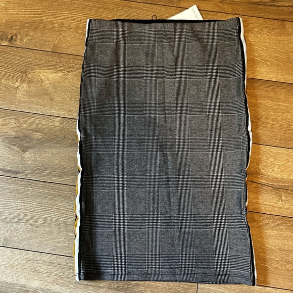 ZARA | pencil skirt in houndstooth with a black/white/gold side stripe size L - Picture 4 of 11